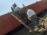 بازدید ریاست محترم دانشگاه فنی و حرفه ای استان گیلان و ریاست محترم آموزشکده بندر انزلی و هیئت همراه از کشتی سازی هفتم آذر نیروی دریایی ارتش جمهوری اسلامی ایران به مناسبت هفته مهارت و کارآفرینی سال 99 6