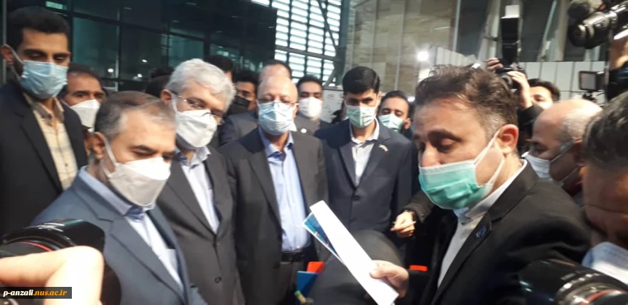 رونمایی از زیر دریایی بدون سرنشین دانشگاه فنی و حرفه ای استان گیلان مرکز شهید خدادادی انزلی  با حضور وزیر علوم و دکتر ستاری و دکتر صالحی عمران 5