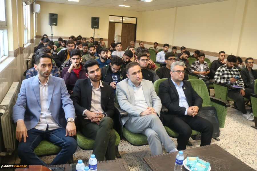 برگزاری کارگاه  نقش پارک علم و فناوری در حمایت از ایده های نوآورانه و فناورانه 4