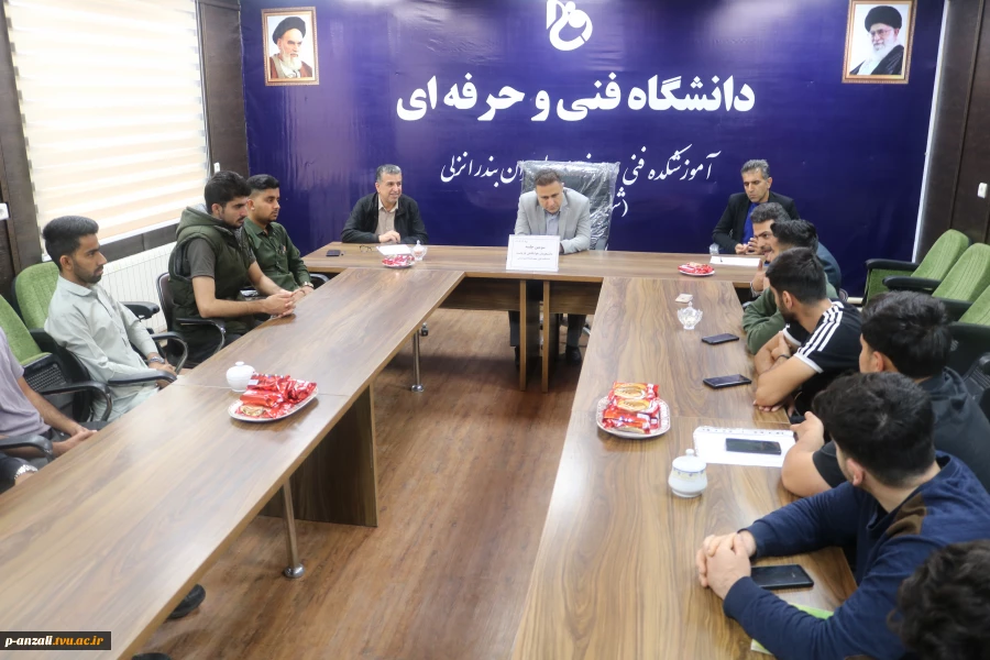 سومین جلسه دانشجویان خوابگاهی با ریاست آموزشکده فنی و حرفه ای خدادادی بندر انزلی 4