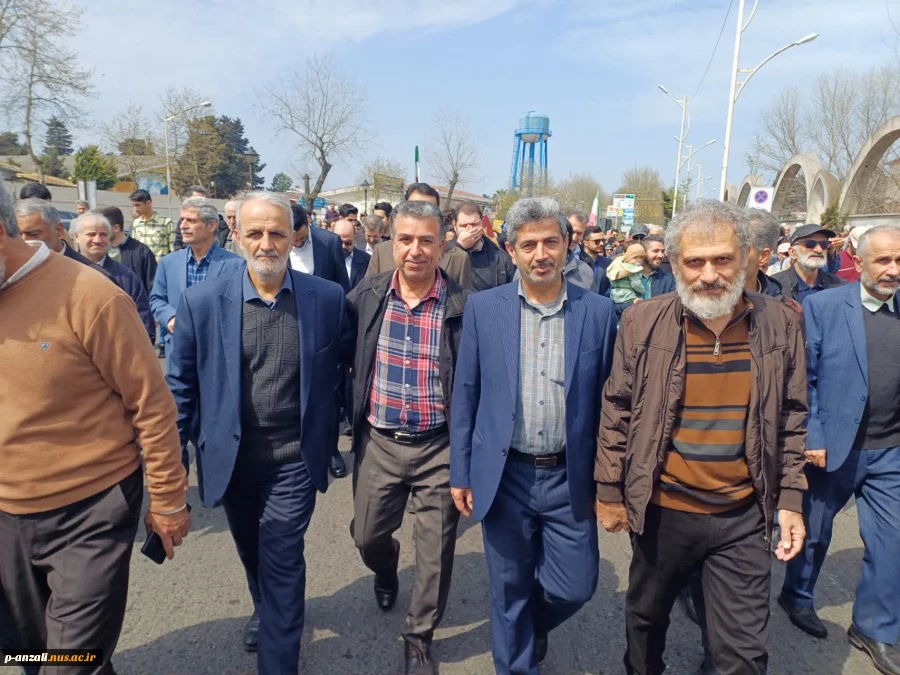 حضور همکاران آموزشکده ملی مهارت  بندر انزلی (شهید خدادادی)  در راهپیمایی روز جهانی قدس
 2