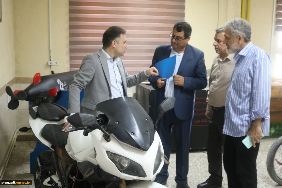 بازدید نماینده  نظارت و ارزیابی دانشگاه ملی مهارت از ادامه فرآیند برگزاری آزمون های  لغو شده نیم سال دوم (032) آموزشکده ملی مهارت پسران بندر انزلی  (شهید خدادادی) 5