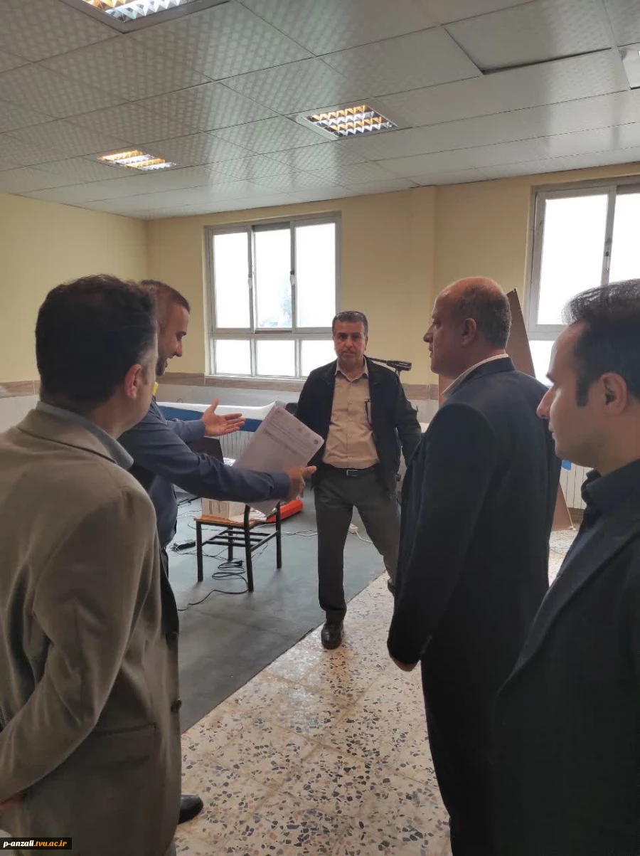 بازدید رییس واحد استانی از کارگاهها ، کلاس ها و خوابگاه آموزشکده ملی مهارت بندر انزلی هم زمان با شروع سال تحصیلی جدید 7