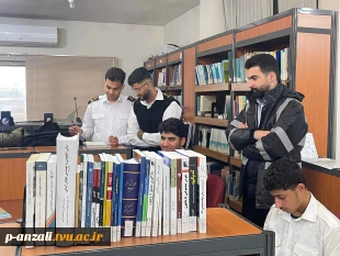بازدید و عضویت دانشجویان نوورود آموزشکده ملی مهارت بندر انزلی در کتابخانه اداره کل بنادر و دریانوردی استان گیلان 3
