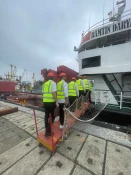 بازدید علمی دانشجویان کاردانی مکانیک موتورهای دریایی از لایروب هاپر ساکشن یاسین در مجتمع بندر انزلی 7